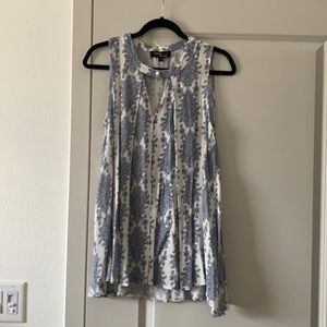 White and blue tunic